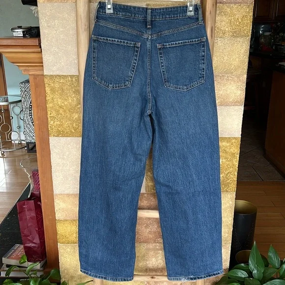 Wild Fable Women’s Highest Rise Baggy Distressed Blue Wide Leg Jeans, US Size 4 - Picture 5 of 7